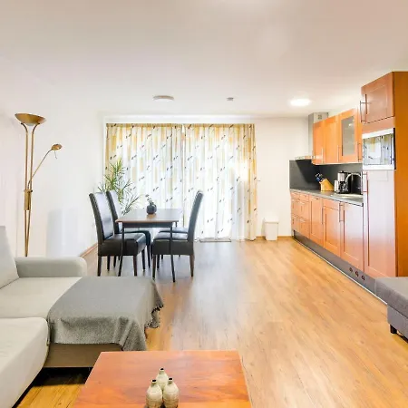 Comfortable With Indoor Swimming Pool And Jacuzzi